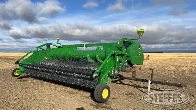 2016 John Deere 615P