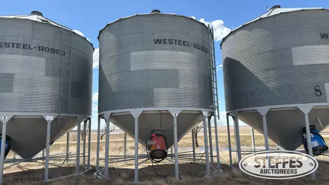 Westeel-Rosco 1805 hopper bin