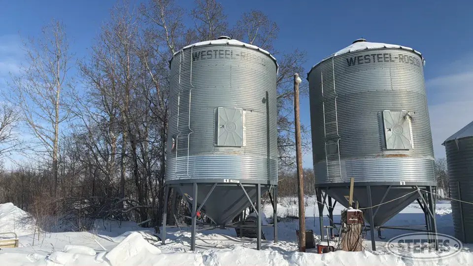 Westeel-Rosco hopper bin