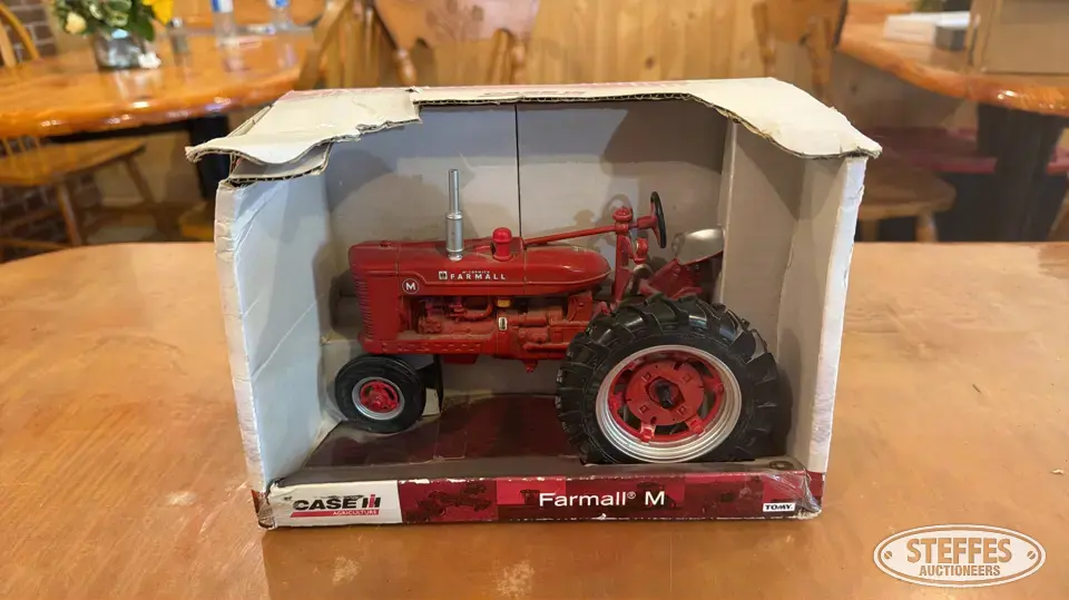 Farmall M toy tractor