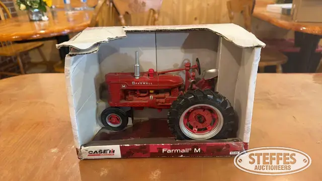 Farmall M toy tractor