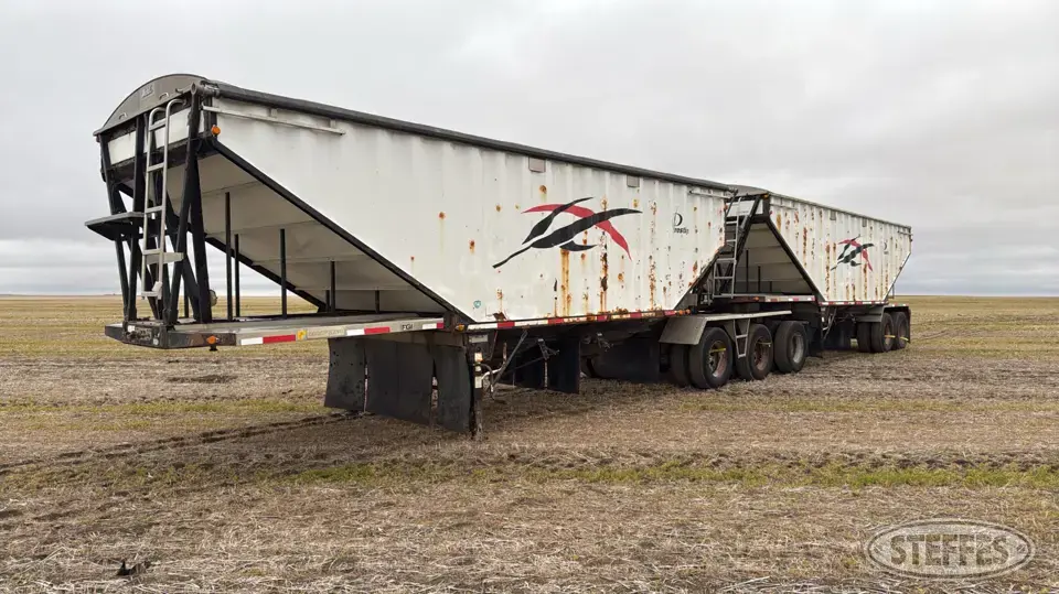 2010 Lode King Prestige Hopper Bottom Trailer
