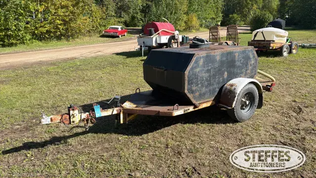 Shop-built single axle water tender trailer