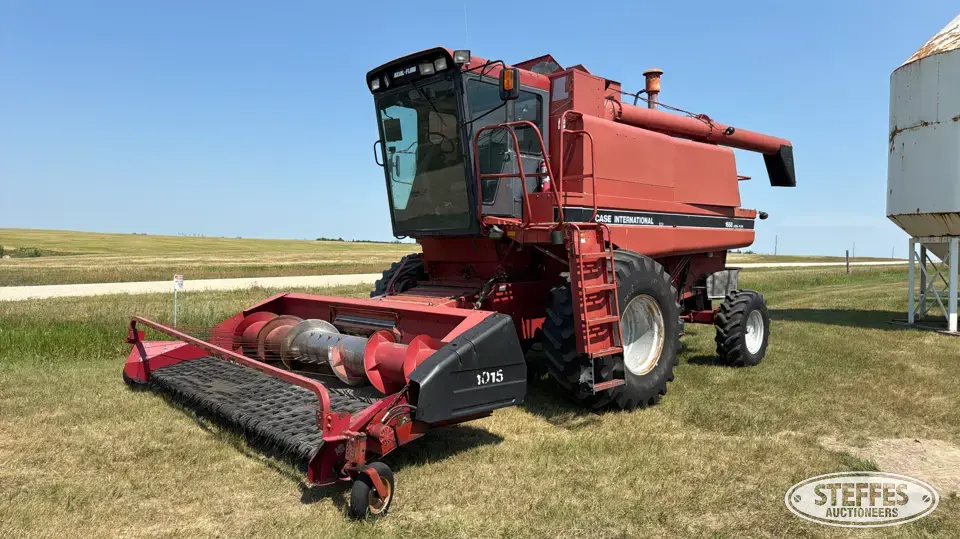 1995 Case IH 1688 Combine