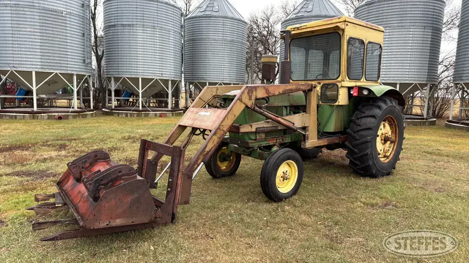 1965 John Deere 4020 2WD Tractor