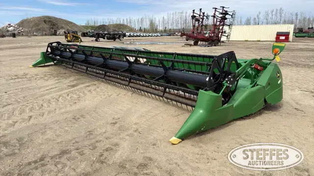 2017 John Deere 635F HydraFlex