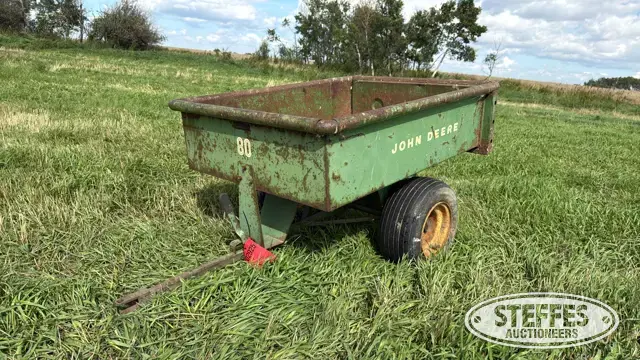 John Deere 80