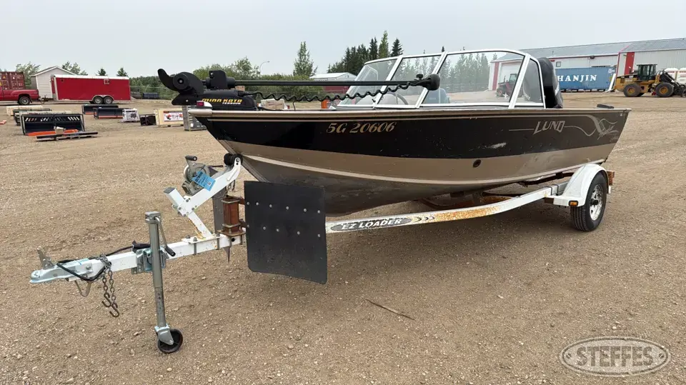 2000 Lund Sendero Boat