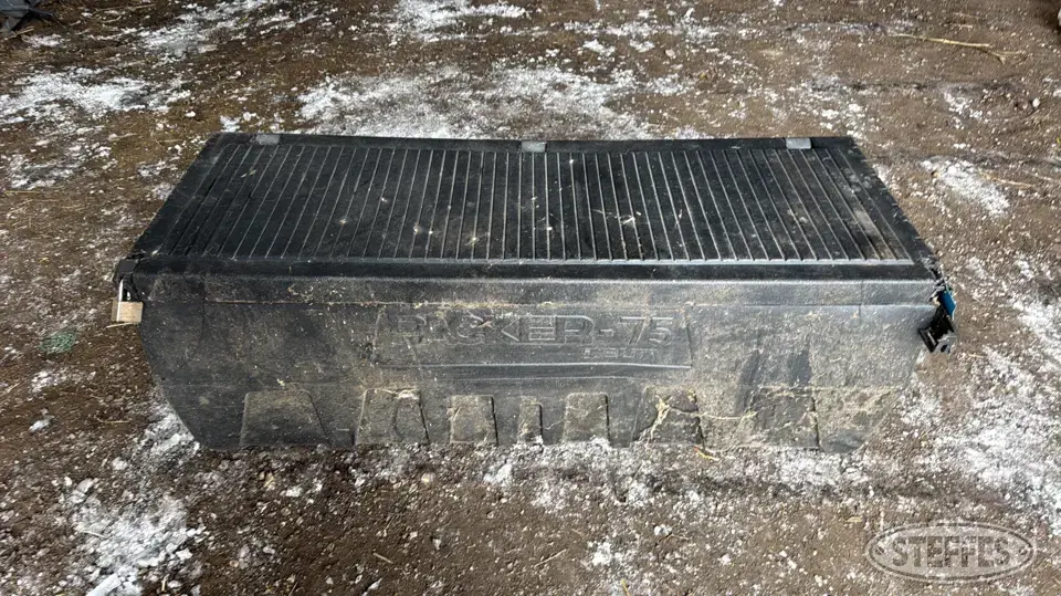 Delta Packer-75 Storage and Bench
