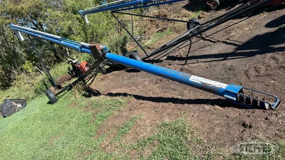 Brandt 745 Augers Straight