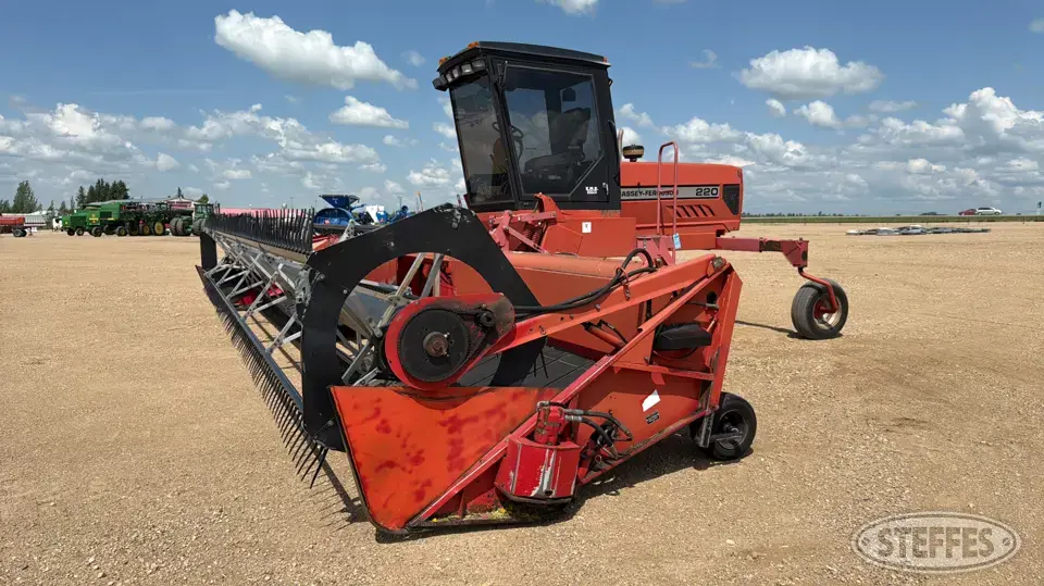 1996 Massey Ferguson 220 Self-Propelled Swather