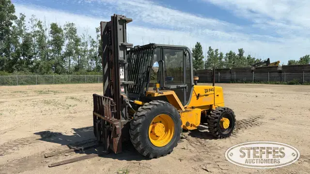 2014 JCB 940