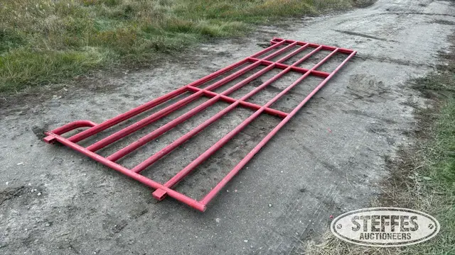 (2) Farm Flex livestock panels