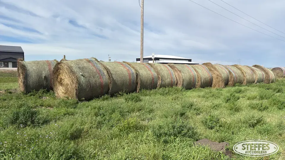Approx. (23) 5’x6’ round bales Forage