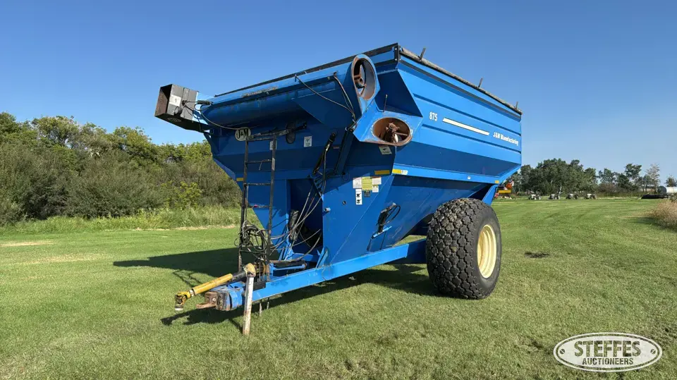 J&M 875-18 Grain Cart