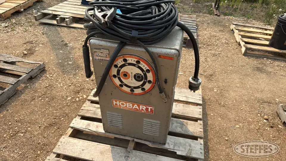 Hobart TLF-182 Welding