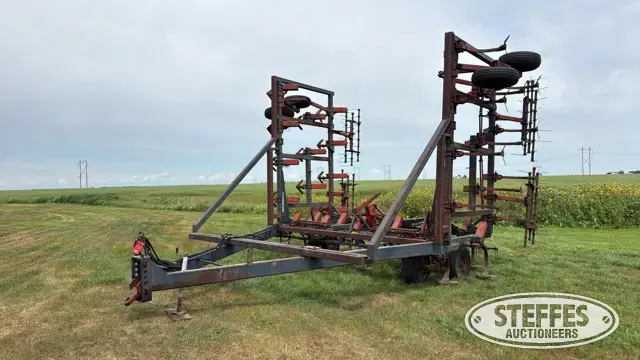 Friggstad chisel plow