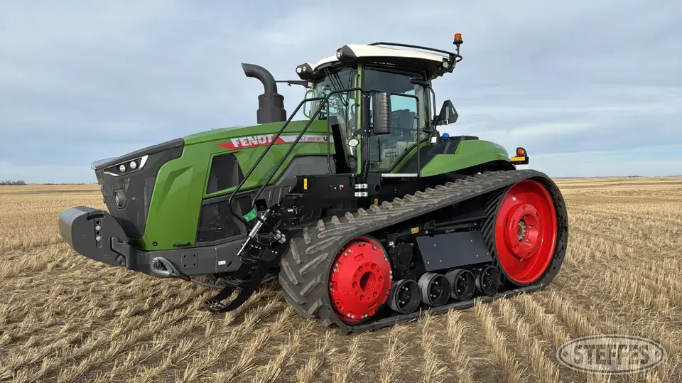 2022 Fendt 1167 Vario MT Track Tractor
