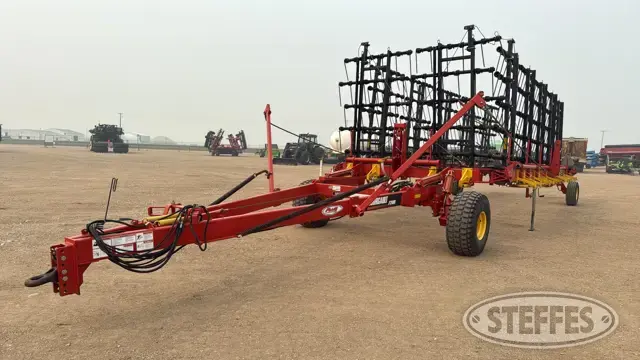 2013 Bourgault 7200