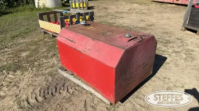 Fuel transfer tank