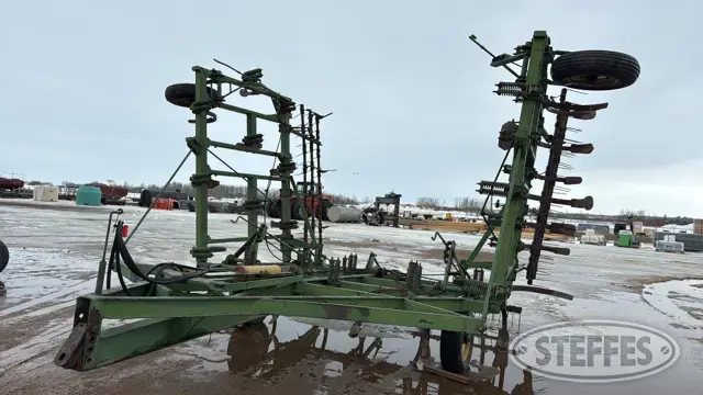 John Deere 250F