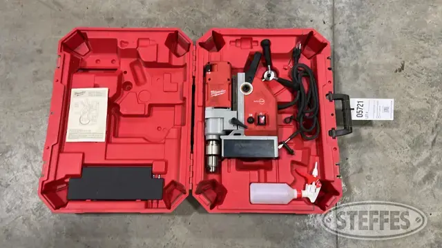 Milwaukee 4272-21