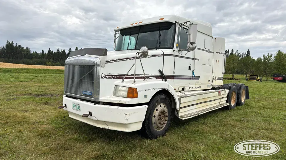 1994 White GMC Conventional Truck with Sleeper