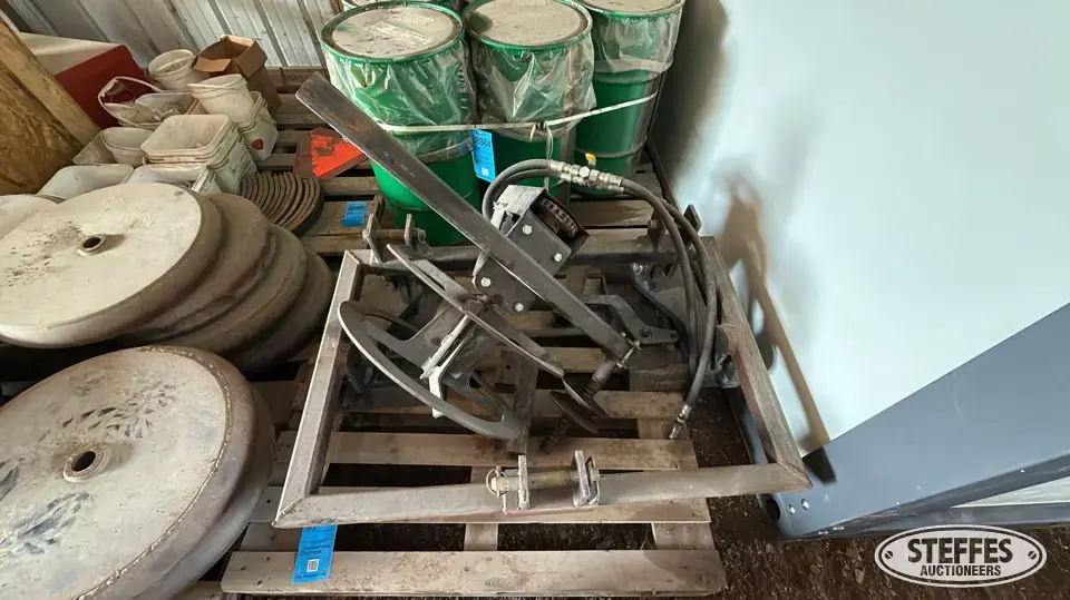 HLA wire reel Farm Support Item