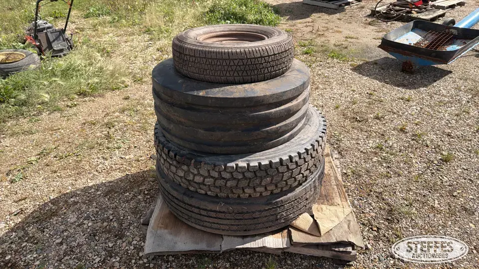 (4) Tires Truck Tire