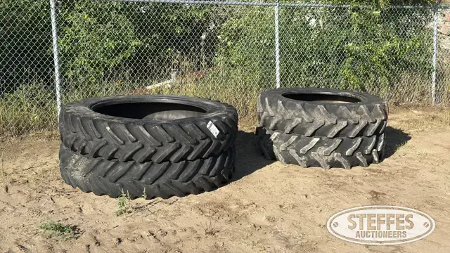 (4) Titan sprayer tires