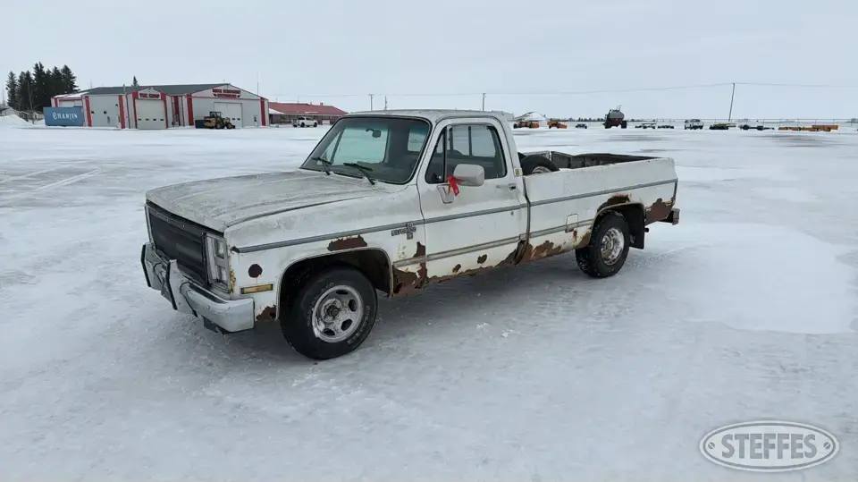 1985 Chevrolet C10 Silverado Half Ton Pickup