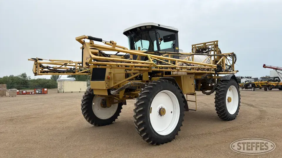 1997 AgChem RoGator 854 Self-Propelled Sprayer