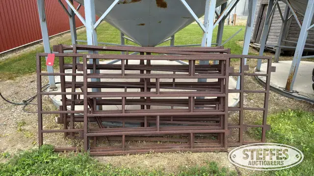 (6) Livestock gates
