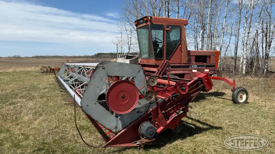 Case IH 5000 Self-Propelled Swather