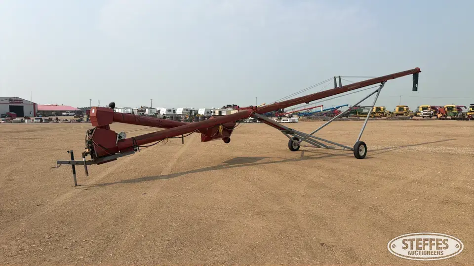 Sakundiak HD10-1800 Swing Hopper Auger