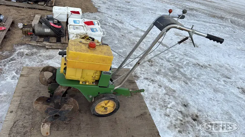 John Deere R624E Rotary Tiller