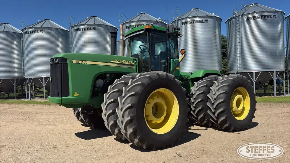 2005 John Deere 9420 4WD Tractor