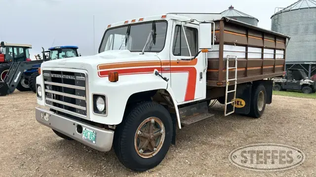 1982 International 1724