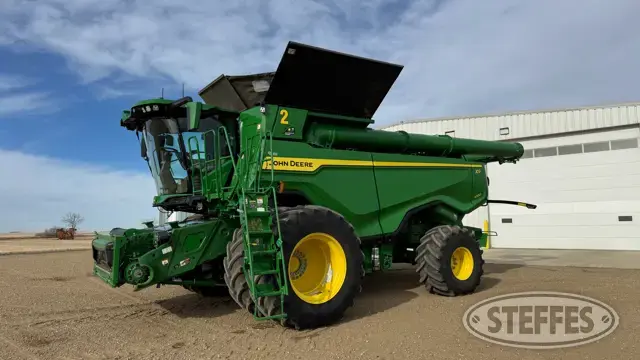 2022 John Deere X9 1000