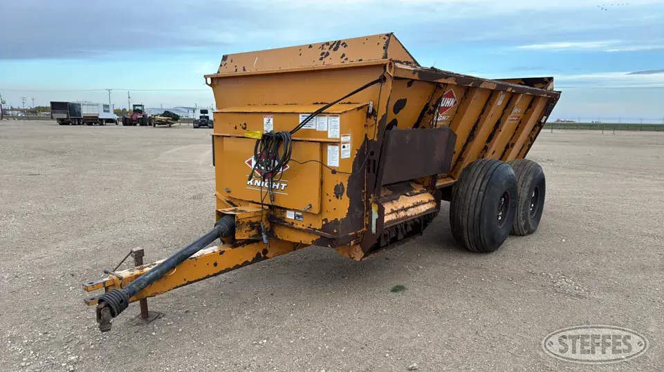 2008 Kuhn Knight ProTwin Slinger 8124 Manure Application Equipment