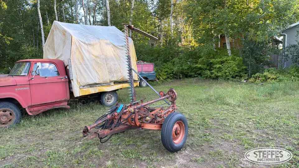 Allis Chalmers sickle mower