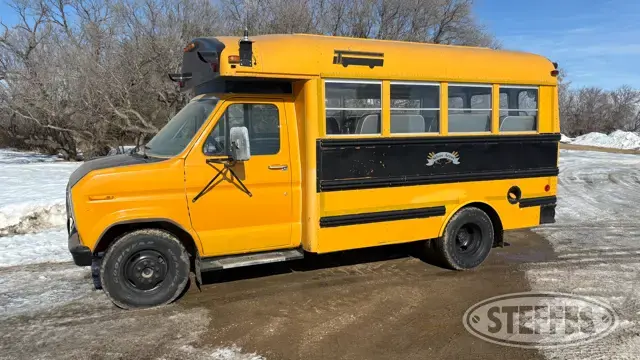 1987 Ford E-350