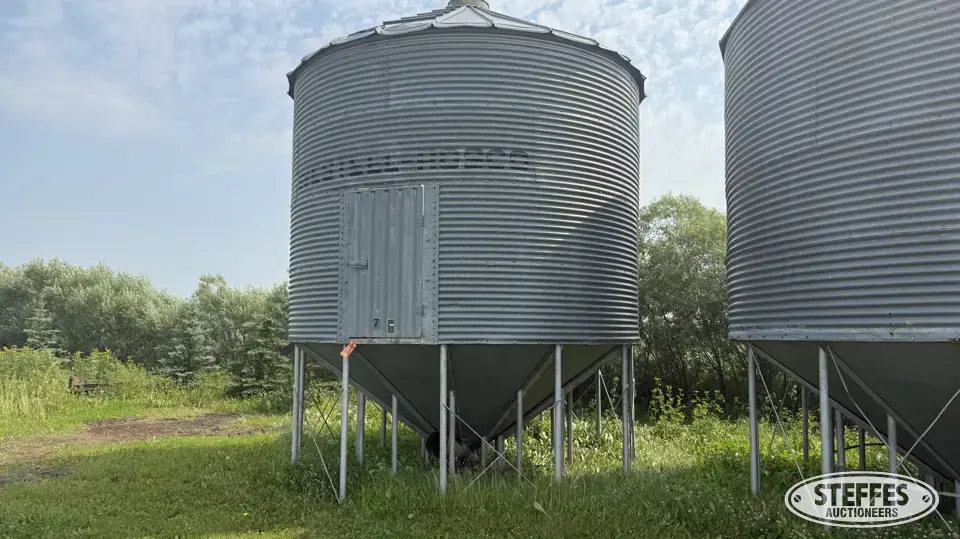 Westeel-Rosco hopper bin