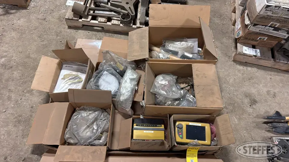 Topcon GX-60 Survey Equipment