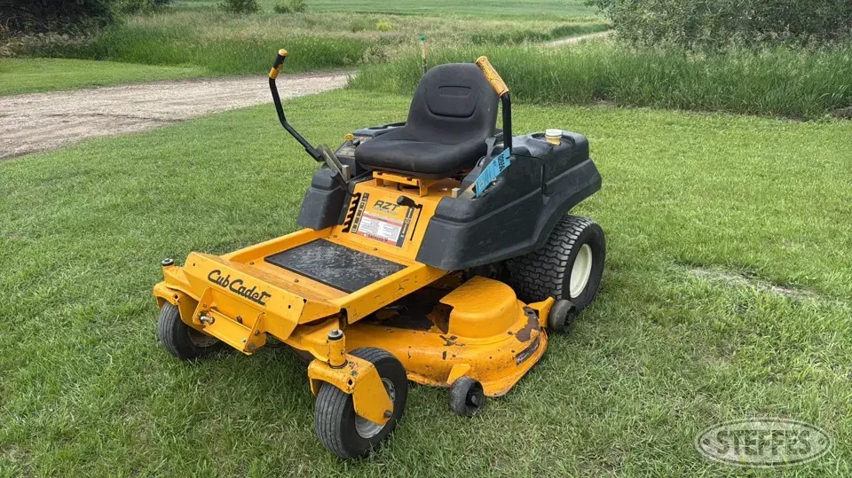 2011 Cub Cadet RZT50 Zero Turn Mower