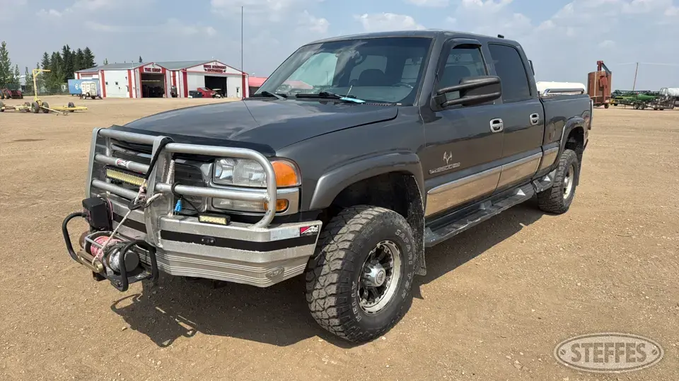 2001 GMC Sierra 2500HD 3 Quarter Ton Pickup