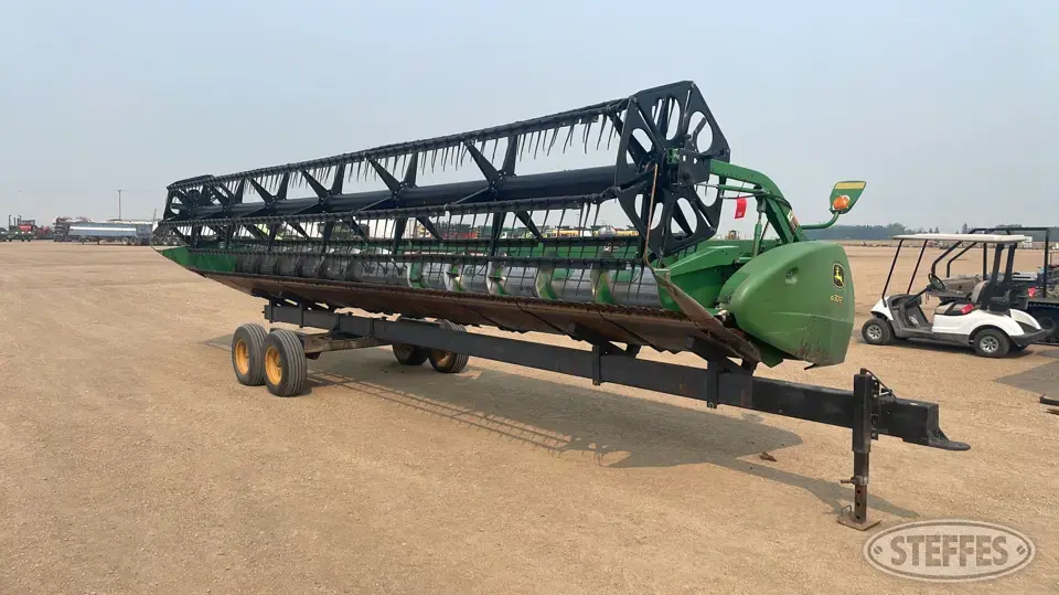 2007 John Deere 630R Rigid Head