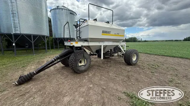 Bourgault 3195