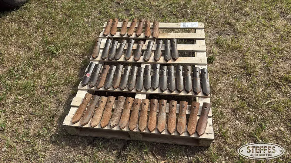 (47) Cultivator pts. Ag Equipment Part
