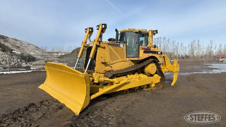 2005 CAT D8T Dozer